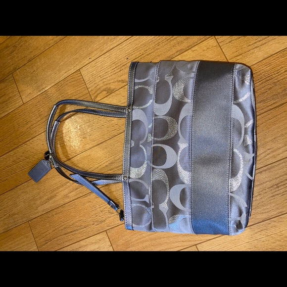 Coach Purse - Picture 2 of 3